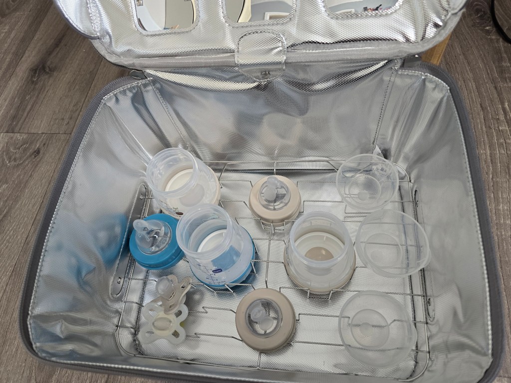 Nuby UV Steriliser capacity